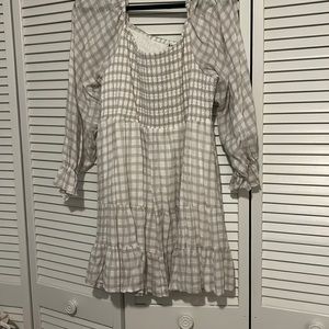 ARULA SMOCKED DRESS SIZE B